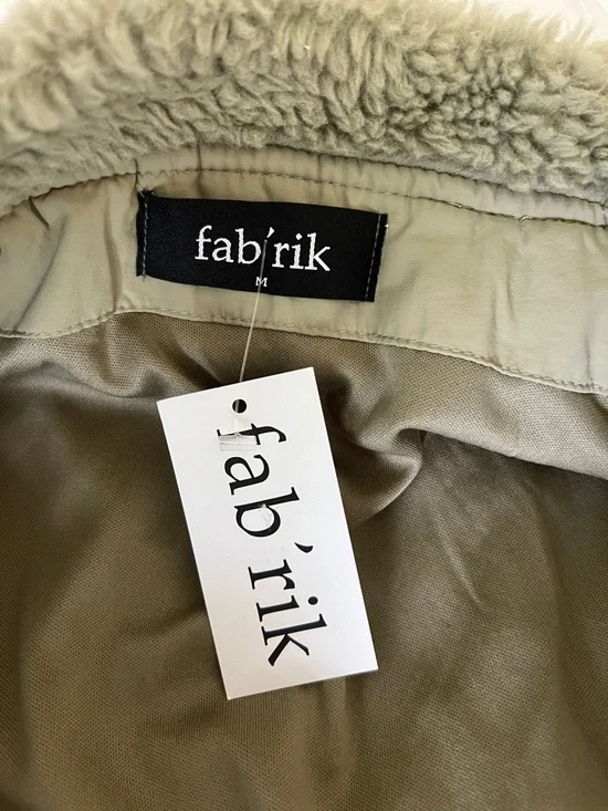 fab'rik sage green Sherpa Snap-Front Vest - Picture 2 of 4